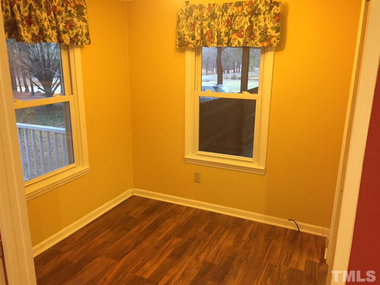 300 Grace Road Benson, NC 27504 - Photo 6 of 21 Gallery Image 6