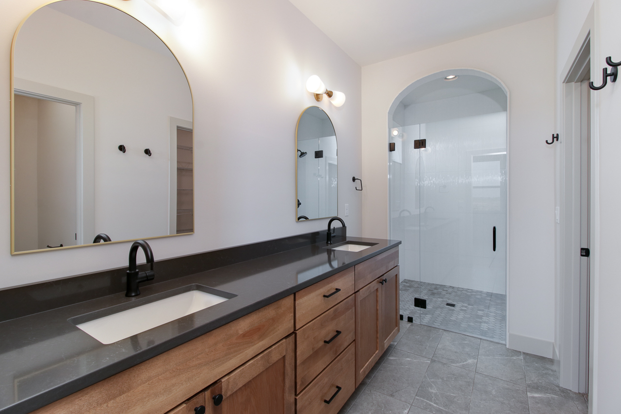2704 Shale Road Normal, IL 61761 - Photo 18 of 36 Gallery Image 18