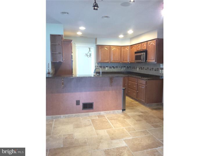 59 Tilden Road Thorofare, NJ 08086 - Photo 3 of 17 Kitchen