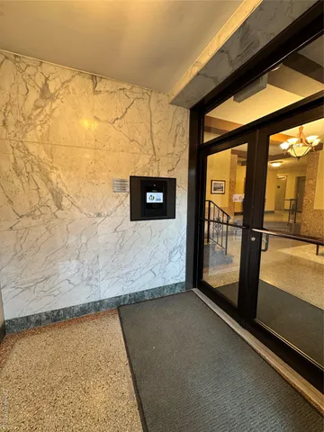 $3,000 | 555 Broadway, Unit 1J, Hastings-on-Hudson, NY 10706