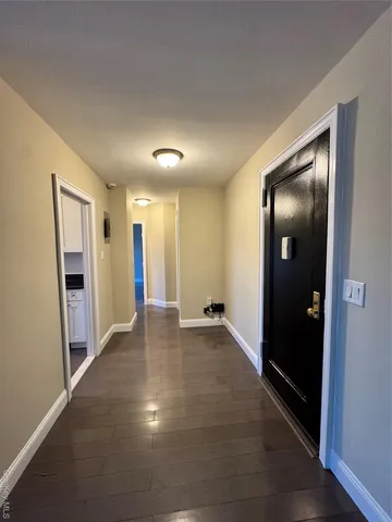 $3,000 | 555 Broadway, Unit 1J, Hastings-on-Hudson, NY 10706