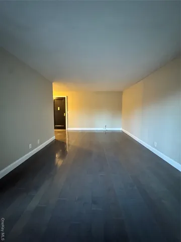 $3,000 | 555 Broadway, Unit 1J, Hastings-on-Hudson, NY 10706