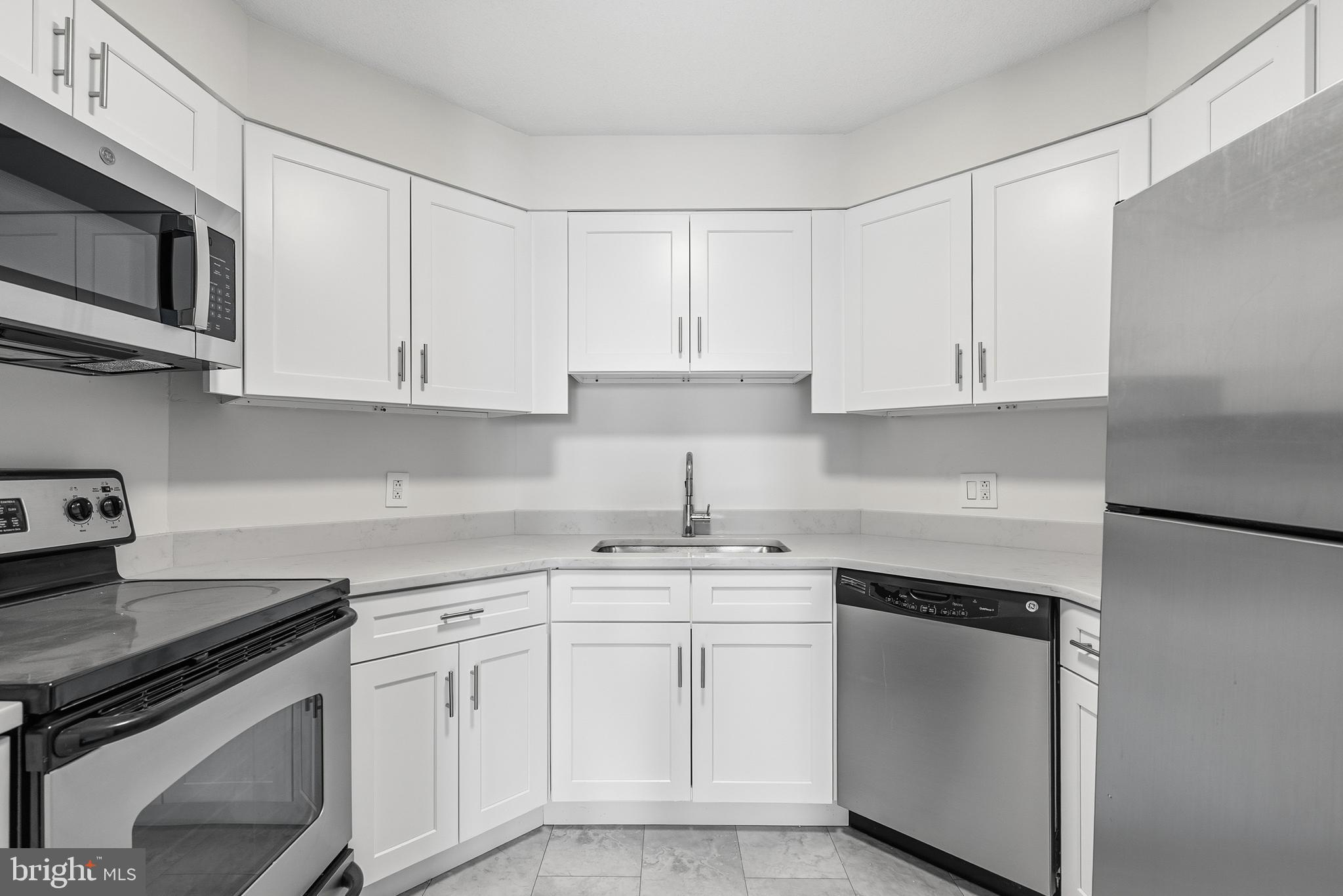 2020 Walnut Street, Unit 29D Philadelphia, PA 19103 - Photo 7 of 26