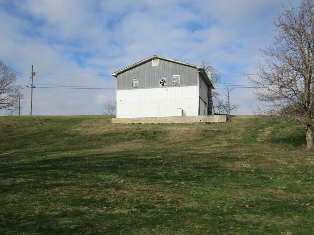 29294 Old Saltworks Road, Unit 5A 5B Meadowview, VA 24361 - Photo 2 of 14 2