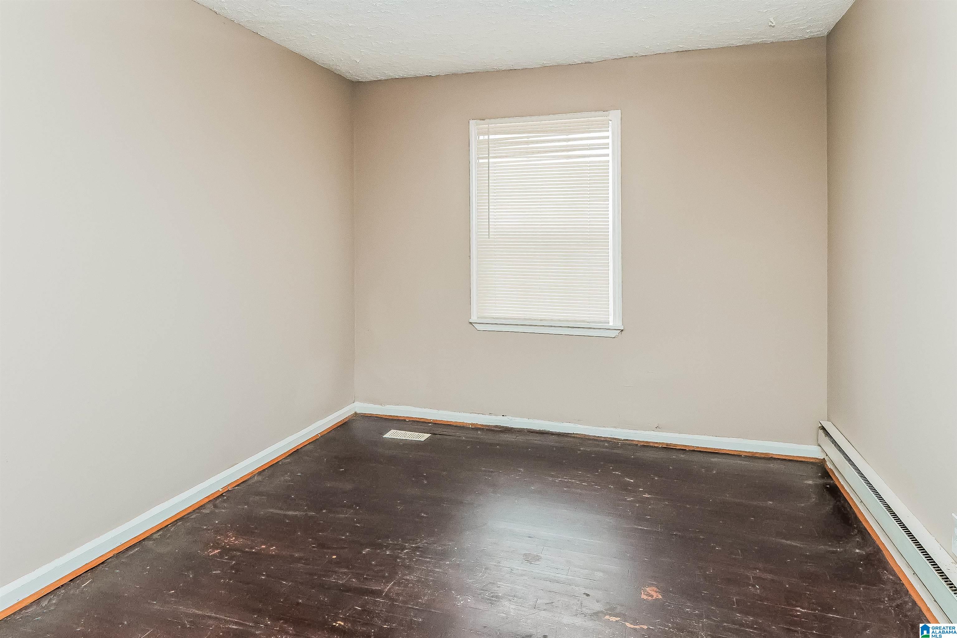 1225 15th Street Southwest Birmingham, AL 35211 - Photo 5 of 14