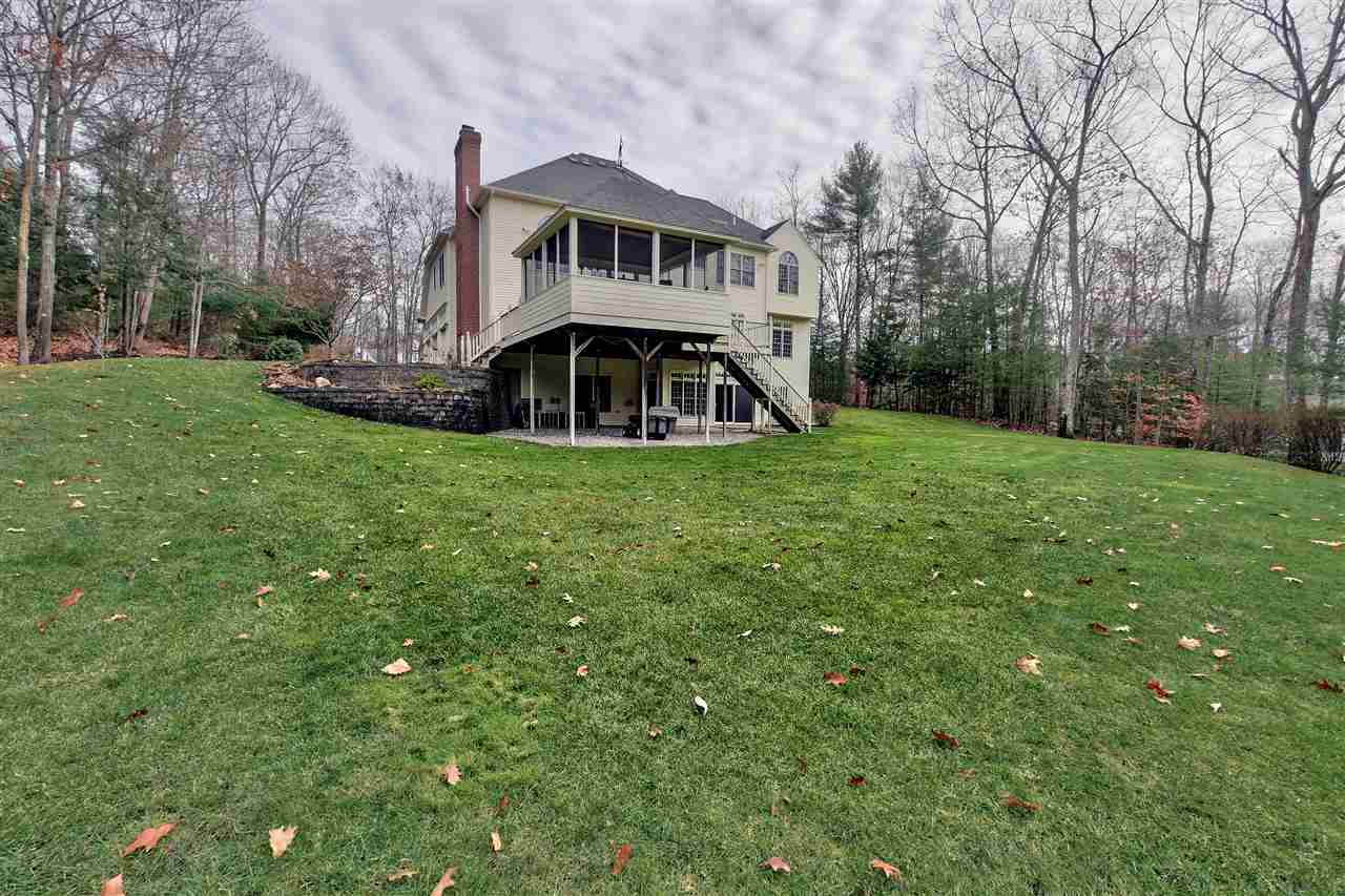 22 Powder Hill Road Bedford, NH 03110 - Photo 17 of 21