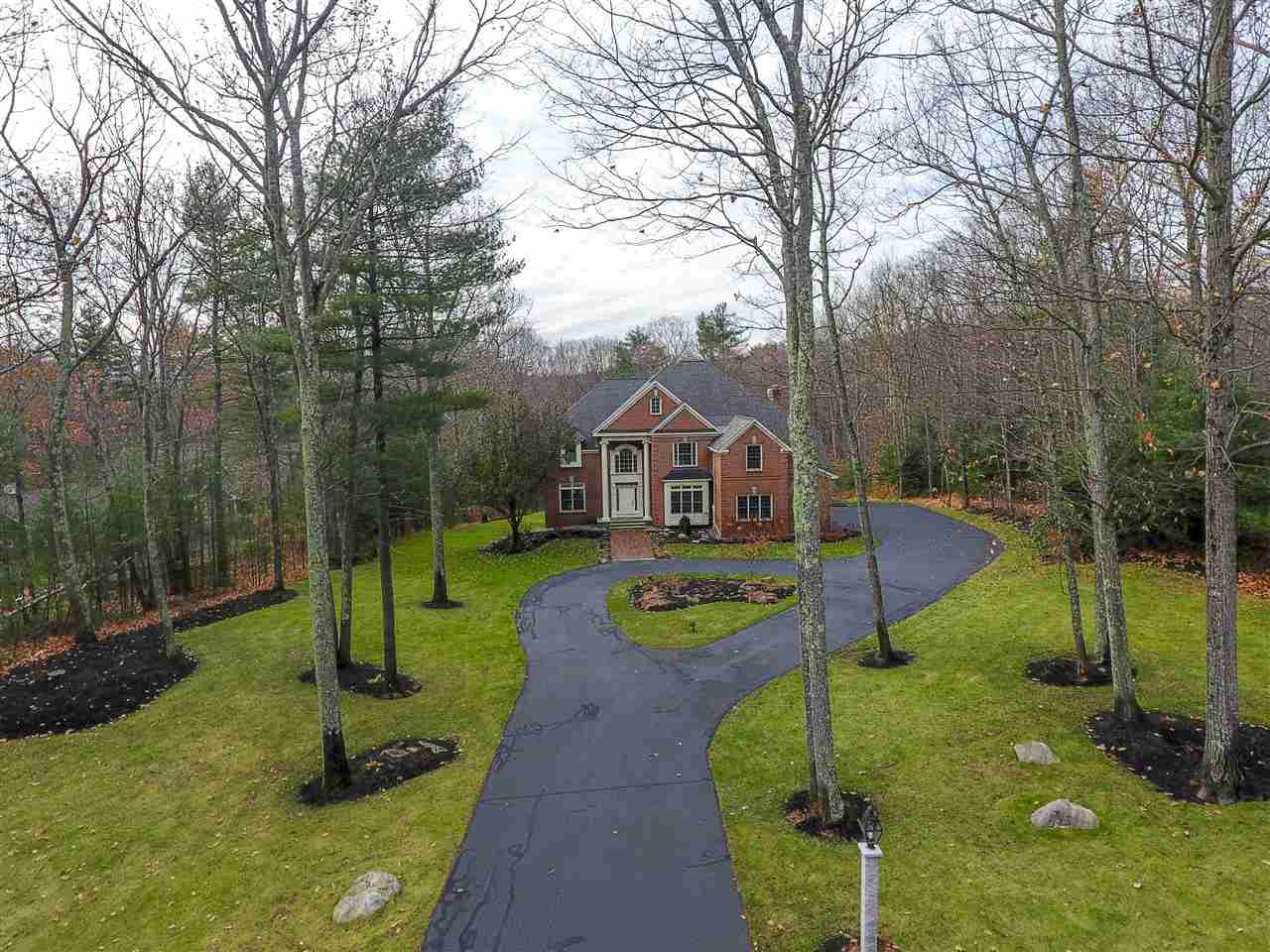 22 Powder Hill Road Bedford, NH 03110 - Photo 10 of 21