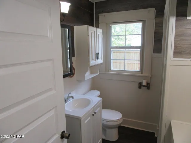 $249,999 | 708 South Highway 22 A, Unit A & B, Panama City, FL 32404