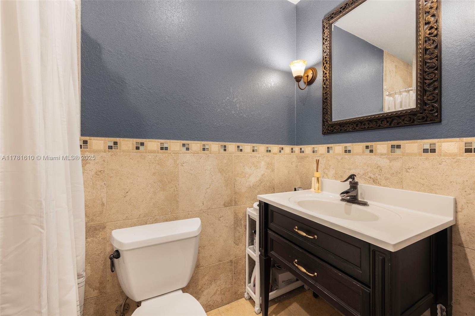 5490 Southwest 57th Avenue Miami, FL 33155 - Photo 16 of 21