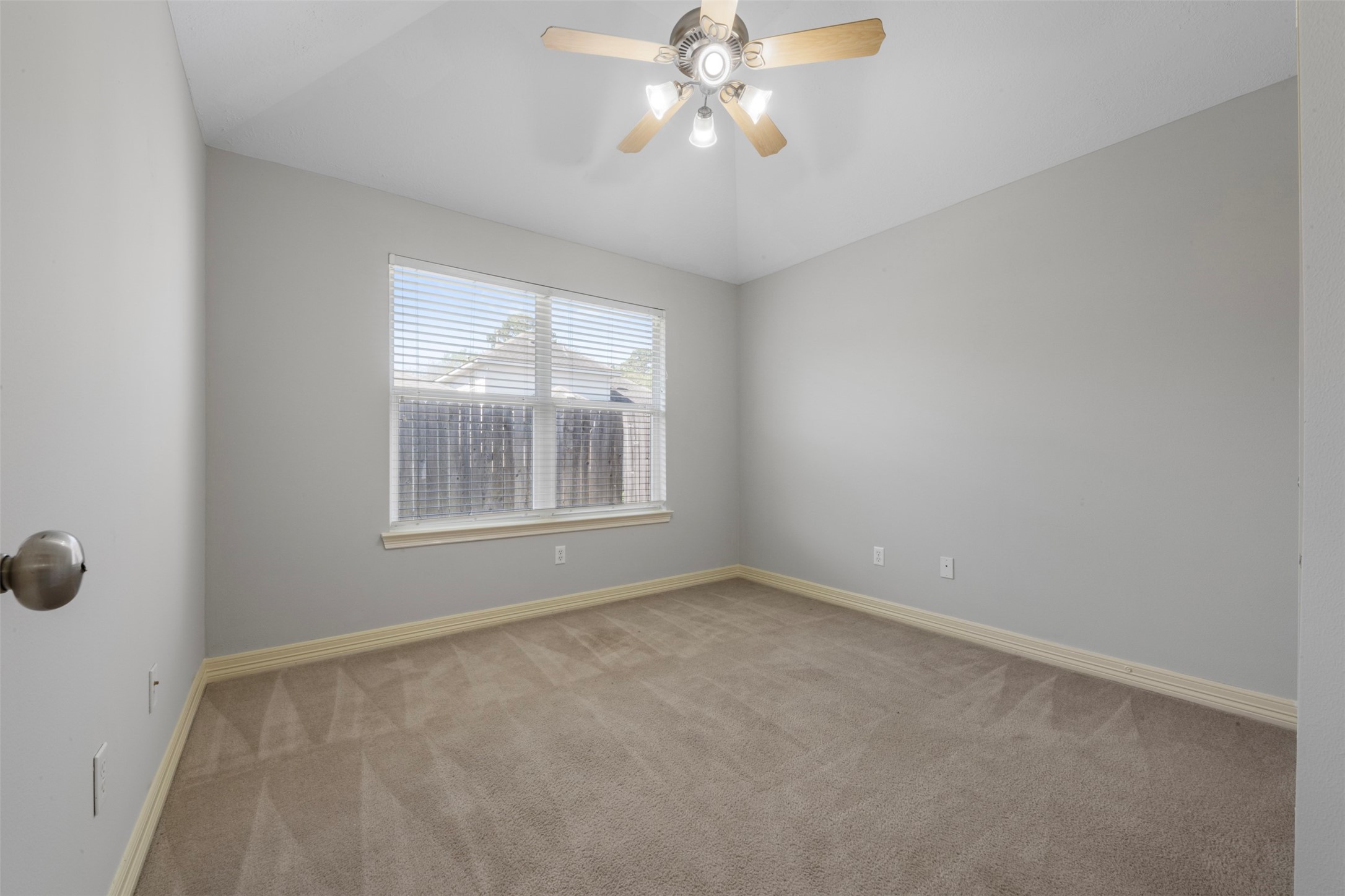 2434 Soledad Ridge Drive Spring, TX 77373 - Photo 26 of 33 Secondary Bedroom #3
