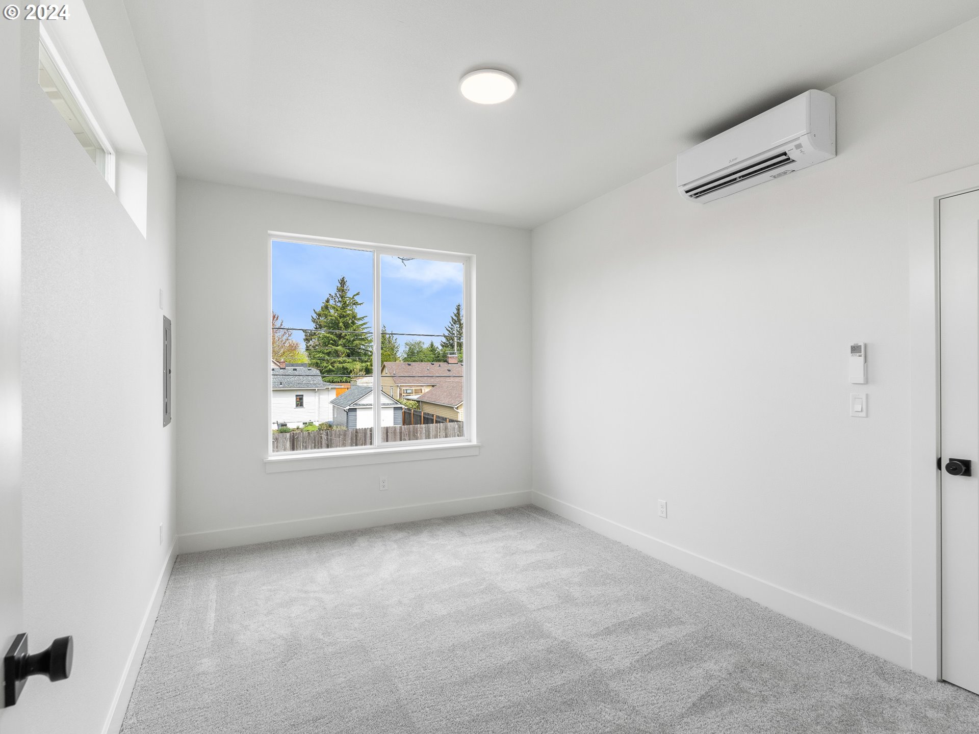 7548 Northeast Morris Street, Unit 1 Portland, OR 97213 - Photo 15 of 20