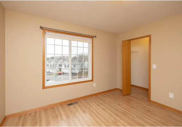 $1,700 | 16331 Timber Crest Drive Southeast, Prior Lake, MN 55372