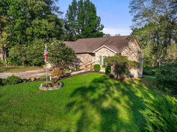 $599,900 | 10458 Harmony Hills Drive, Aurora, IN 47001