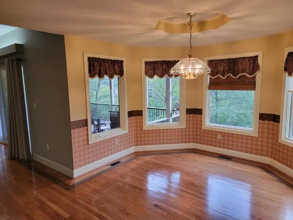 $599,900 | 10458 Harmony Hills Drive, Aurora, IN 47001