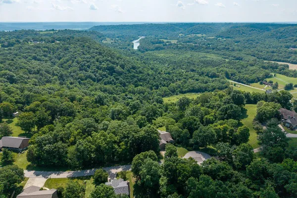 $599,900 | 10458 Harmony Hills Drive, Aurora, IN 47001