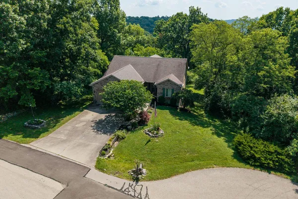 $599,900 | 10458 Harmony Hills Drive, Aurora, IN 47001