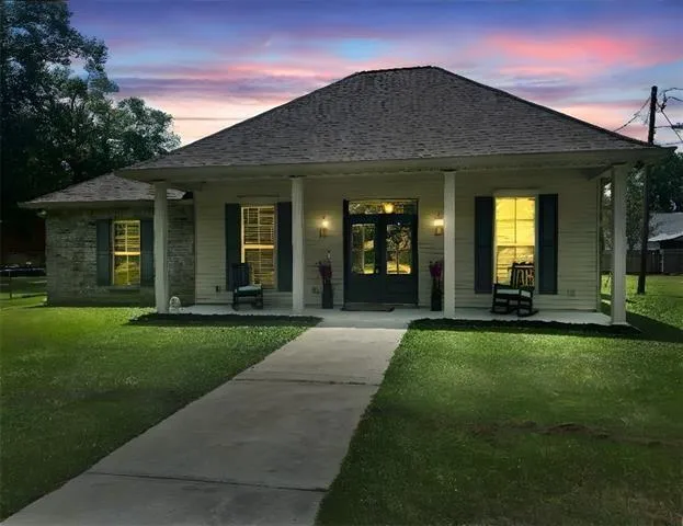 $279,000 | 39224 Oak Street, Pearl River, LA 70452