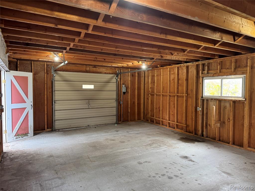 5374 Torrey Road Flint, MI 48507 - Photo 38 of 40 Gallery Image 38