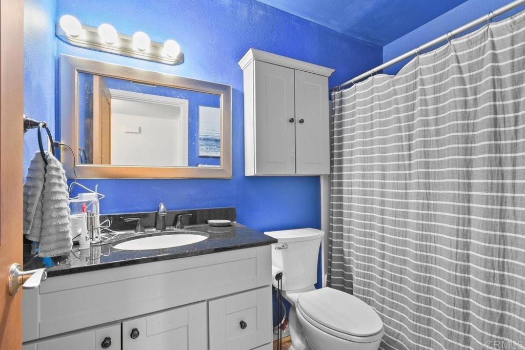 10386 Alphonse Street Santee, CA 92071 - Photo 12 of 17