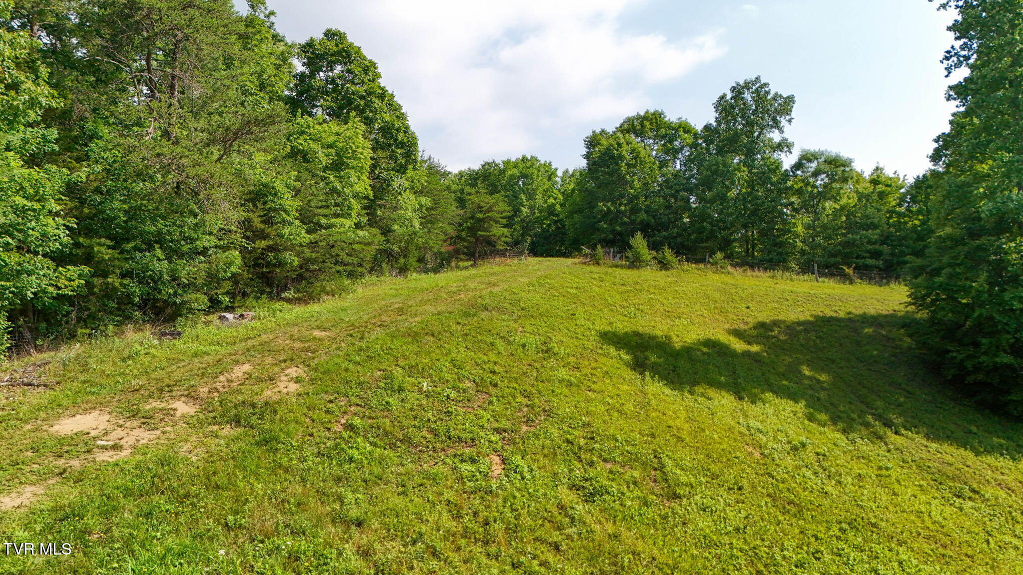 2523 Denton Valley Road, Unit 2 Bristol, TN 37620 - Photo 25 of 44 25