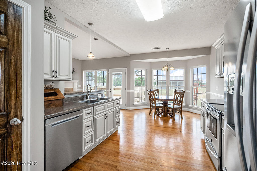 993 R&B Way Aiken, SC 29801 - Photo 18 of 56 ©MeghannPadgett_993RandBWay-17