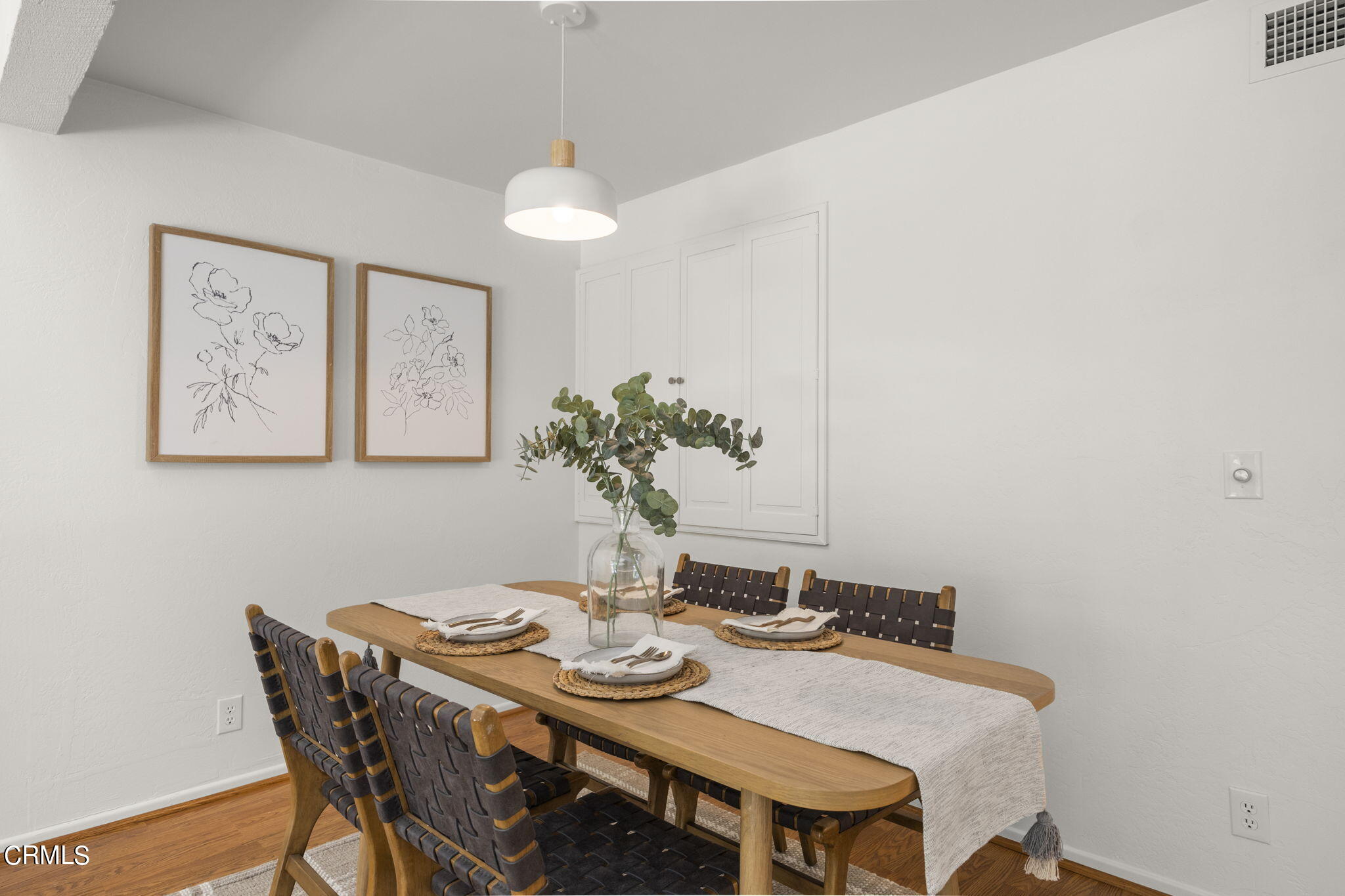 410 Church Road, Unit 25 Ojai, CA 93023 - Photo 8 of 24 a view of a dining room with furniture