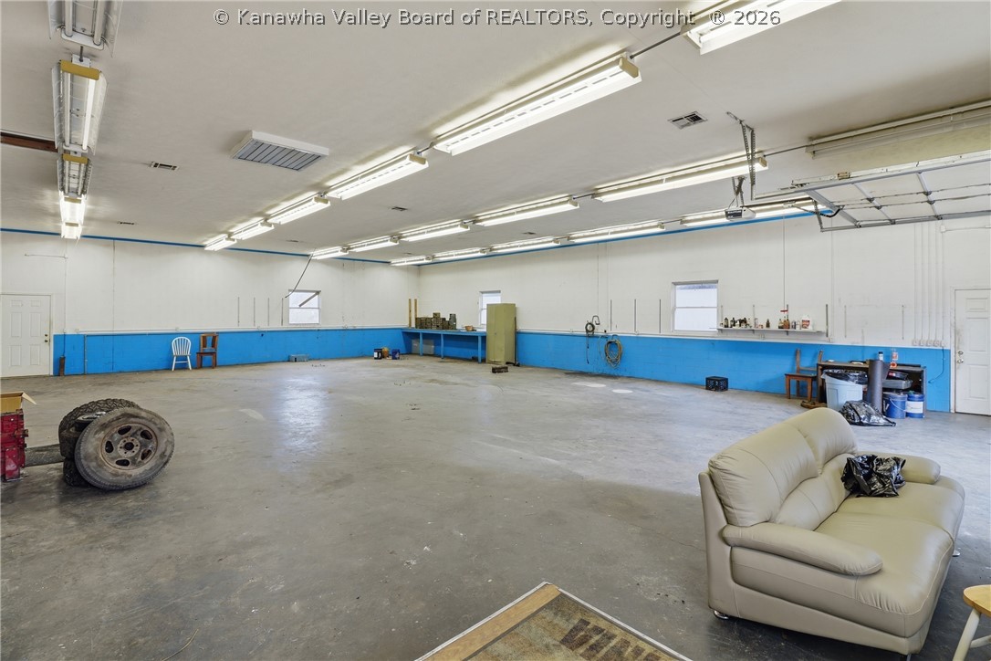 589 Adkins Branch Road St. Albans, WV 25177 - Photo 8 of 44 Gallery Image 8