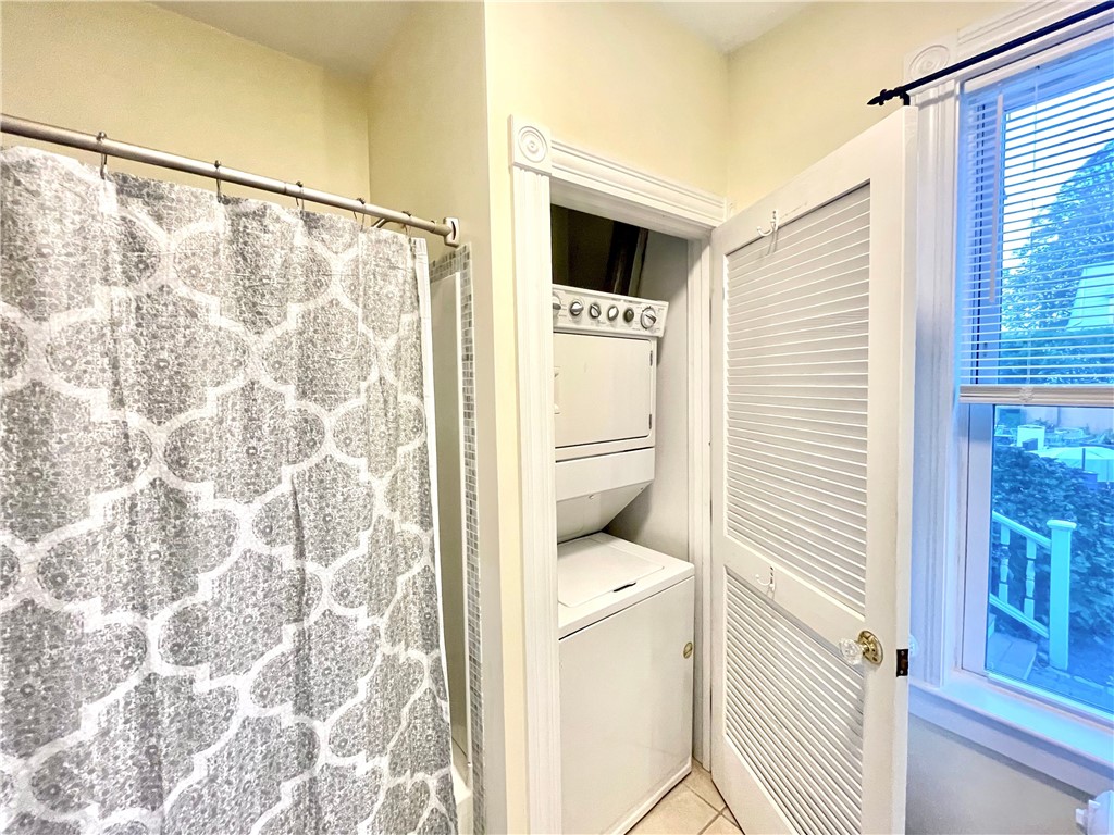 14 Dresser Street, Unit 2 Newport, RI 02840 - Photo 14 of 21