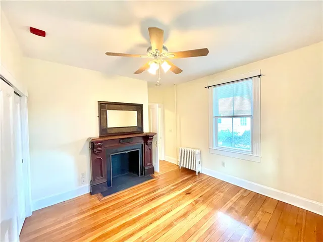 $2,450 | 14 Dresser Street, Unit 2, Newport, RI 02840