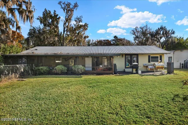 $675,000 | 188 Palm Drive, Georgetown, FL 32139