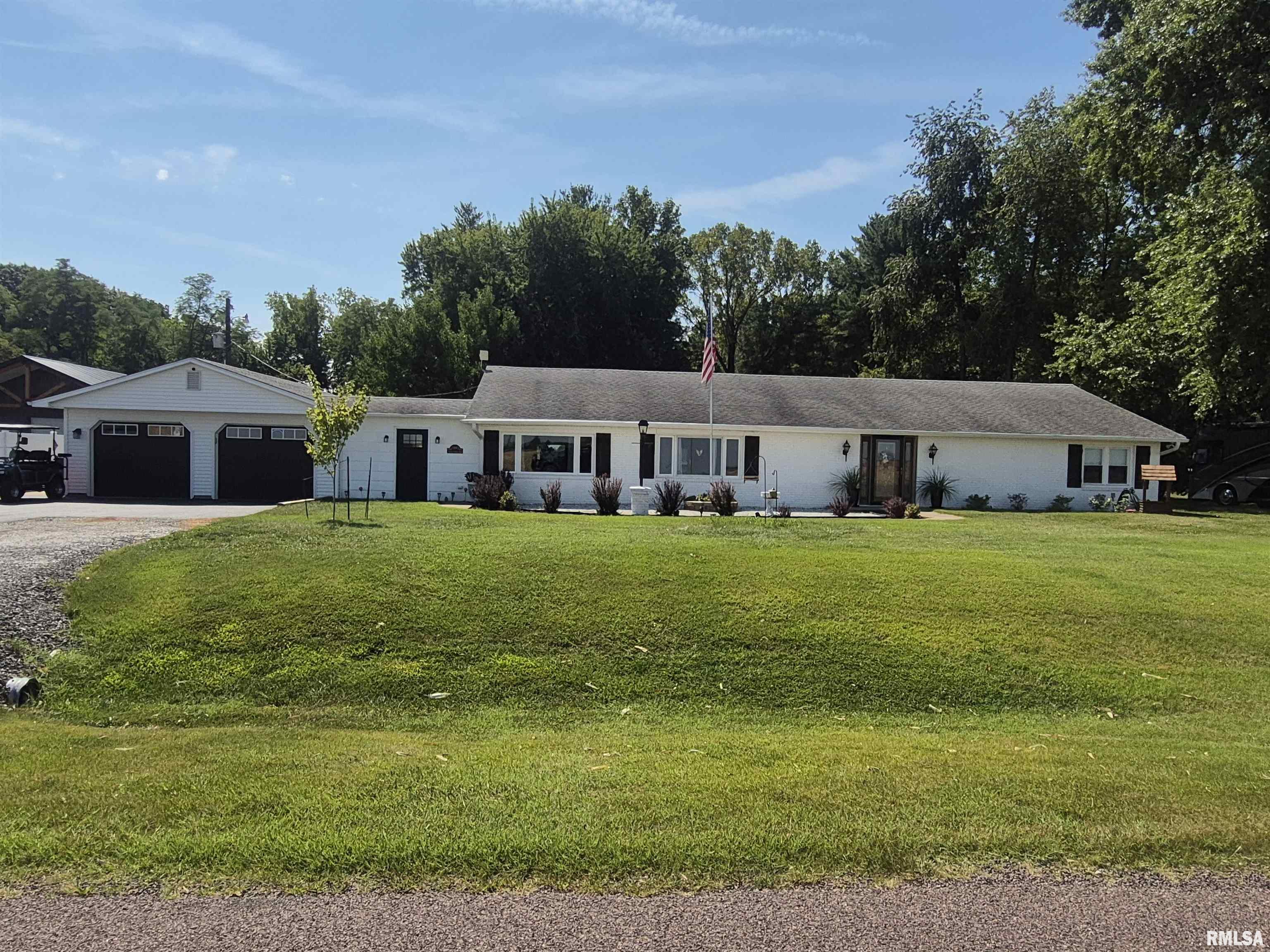 2105 New Lake Road Jacksonville, IL 62650 - Photo 1 of 1 Gallery Image 1