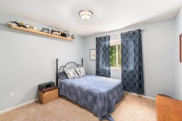 $599,000 | 9500 Annie Lane, Grant, MI 49327