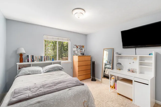 $599,000 | 9500 Annie Lane, Grant, MI 49327