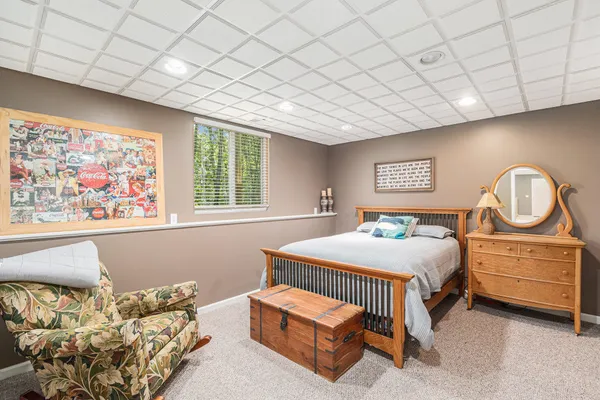 $599,000 | 9500 Annie Lane, Grant, MI 49327