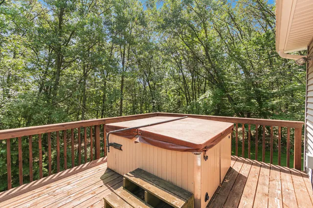 $599,000 | 9500 Annie Lane, Grant, MI 49327