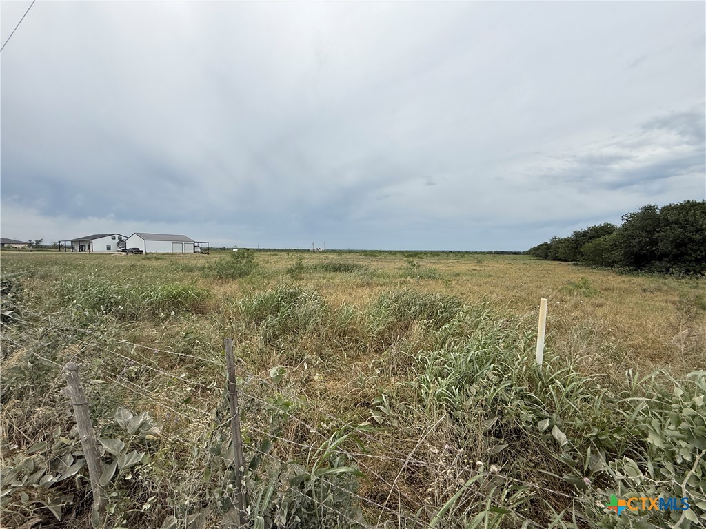 1432 Dos Hermanas Road Salado, TX 76571 - Photo 12 of 14 a view of an ocean