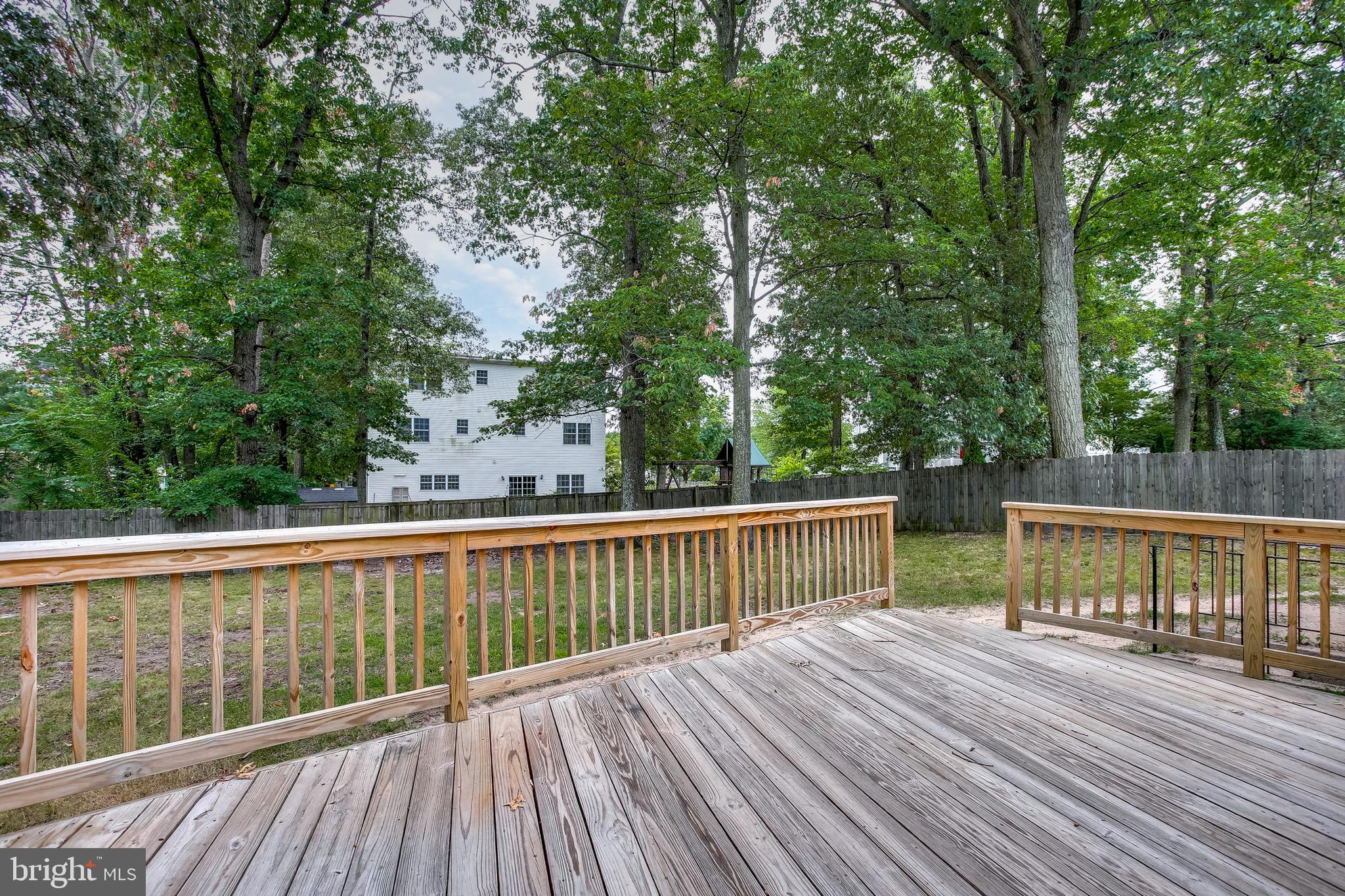 7719 Baggins Road Hanover, MD 21076 - Photo 26 of 30 Deck