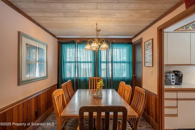 $275,000 | 3908 Navaho Lane, Lake Ariel, PA 18436