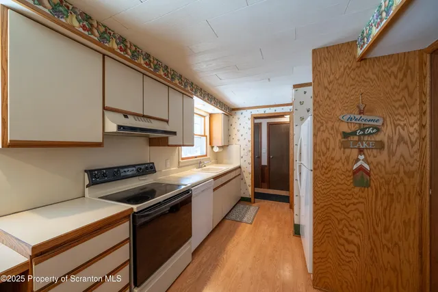 $275,000 | 3908 Navaho Lane, Lake Ariel, PA 18436