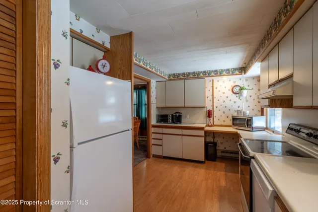 $275,000 | 3908 Navaho Lane, Lake Ariel, PA 18436