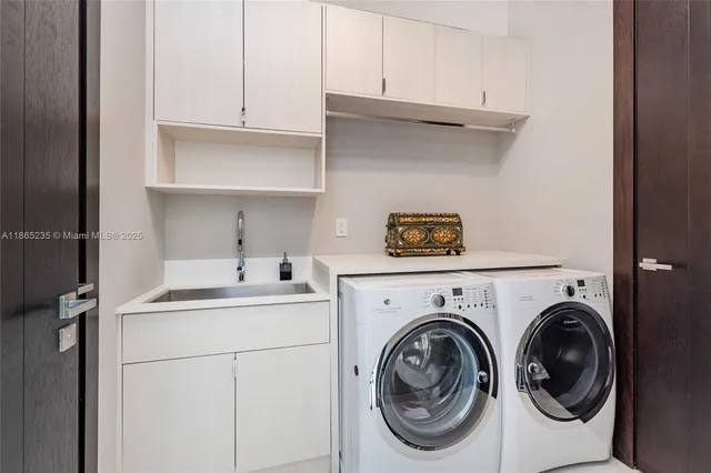 $11,849,000 | 2669 South Bayshore Drive, Unit PH1N, Coconut Grove, FL 33133