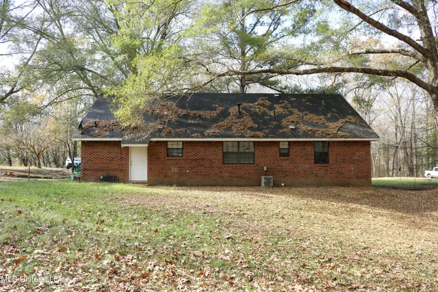 $146,000 | 452 Bell Road, Coldwater, MS 38618