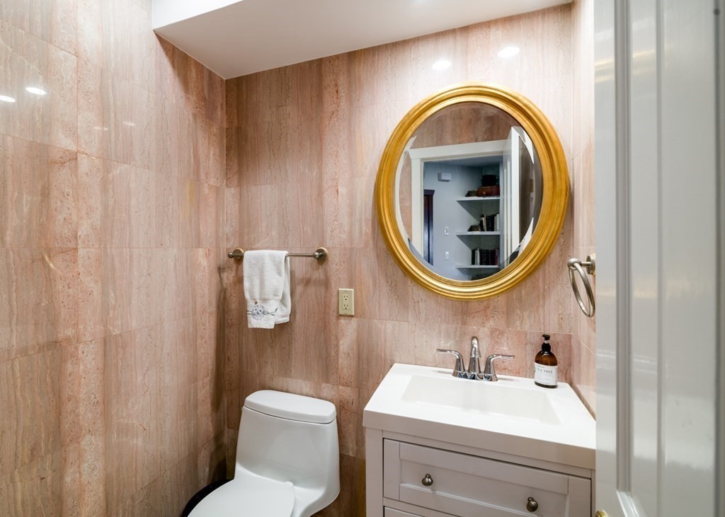 131 Nichols Road, Unit 4 Cohasset, MA 02025 - Photo 14 of 27 Gallery Image 14