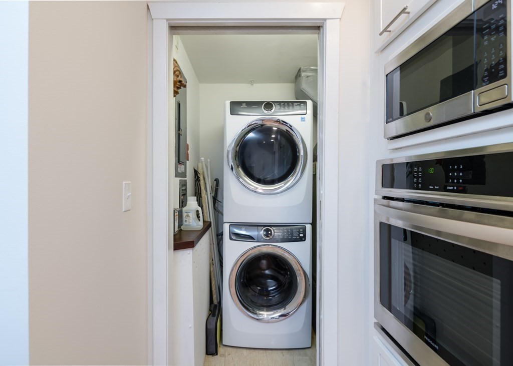 131 Nichols Road, Unit 4 Cohasset, MA 02025 - Photo 15 of 27 Gallery Image 15