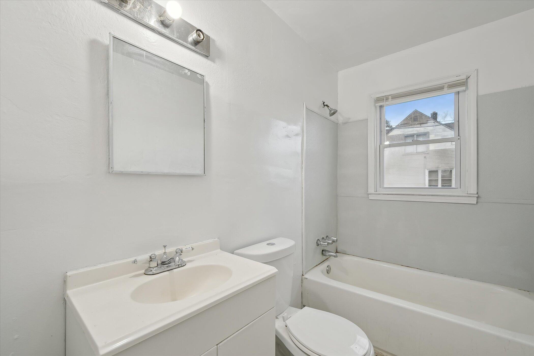 15401 Lahser Road Detroit, MI 48223 - Photo 20 of 37 20-15401-Lahser-Rd-Detroit-MI-48223-Wind