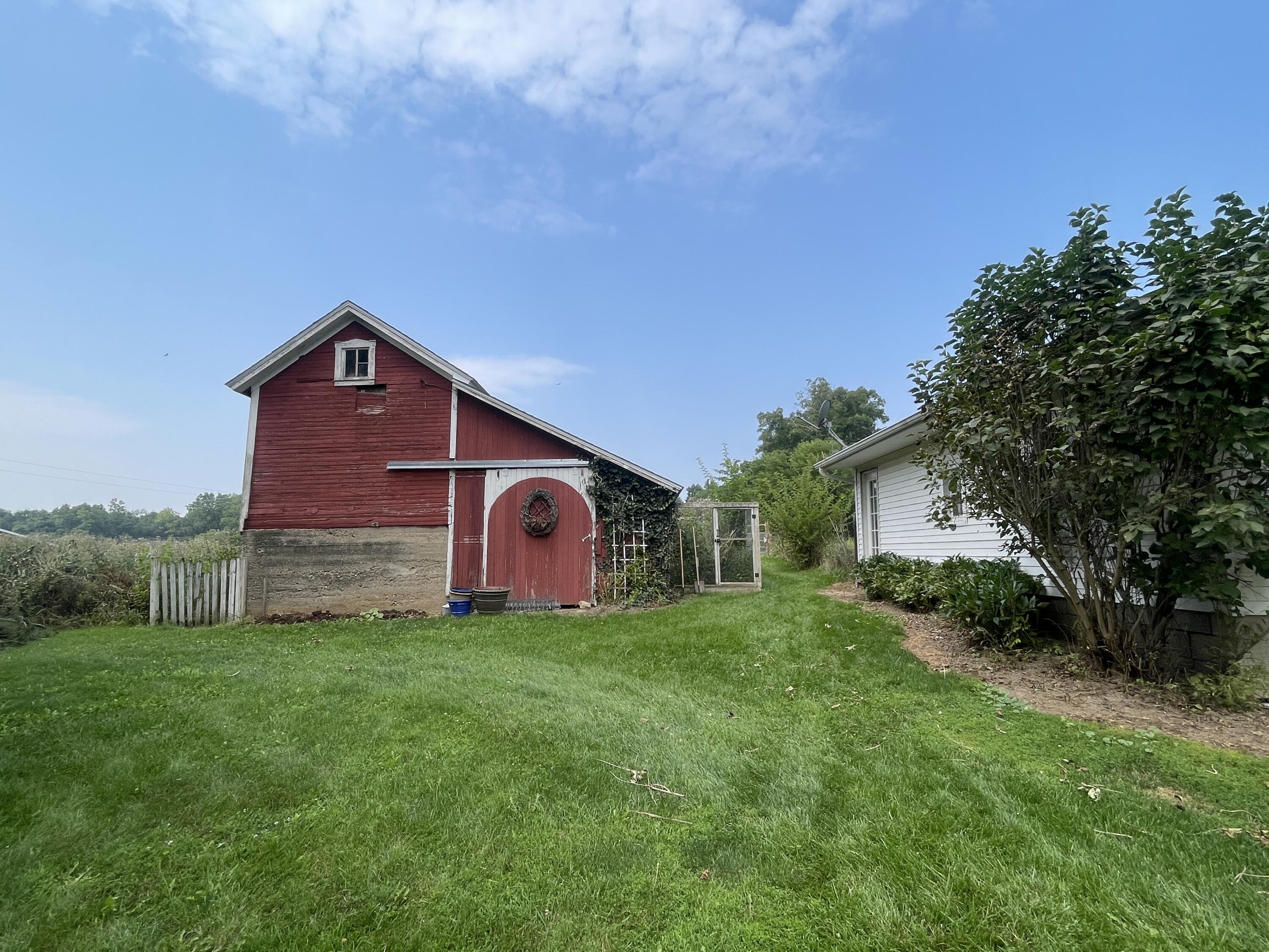 7500 Schneider Road Manchester, MI 48158 - Photo 14 of 60 IMG_0871 2