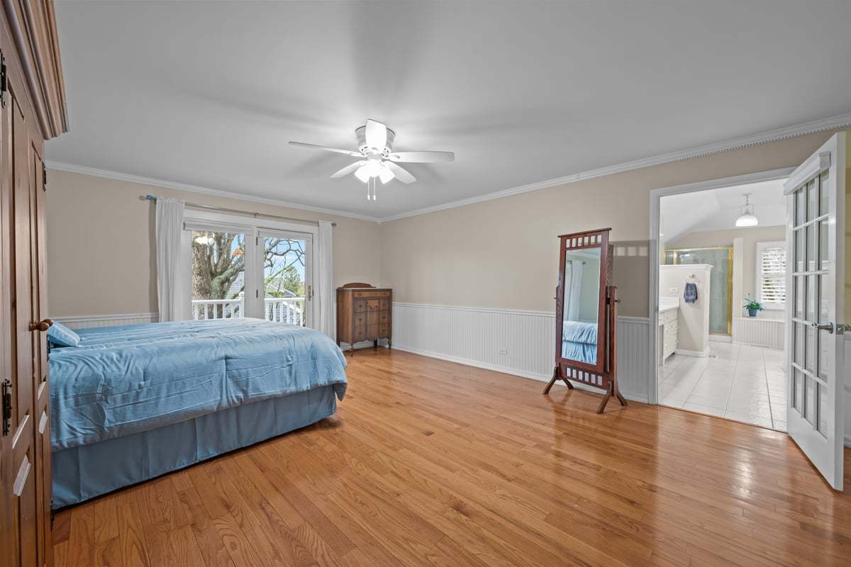 1002 Shimer Court Naperville, IL 60565 - Photo 19 of 35