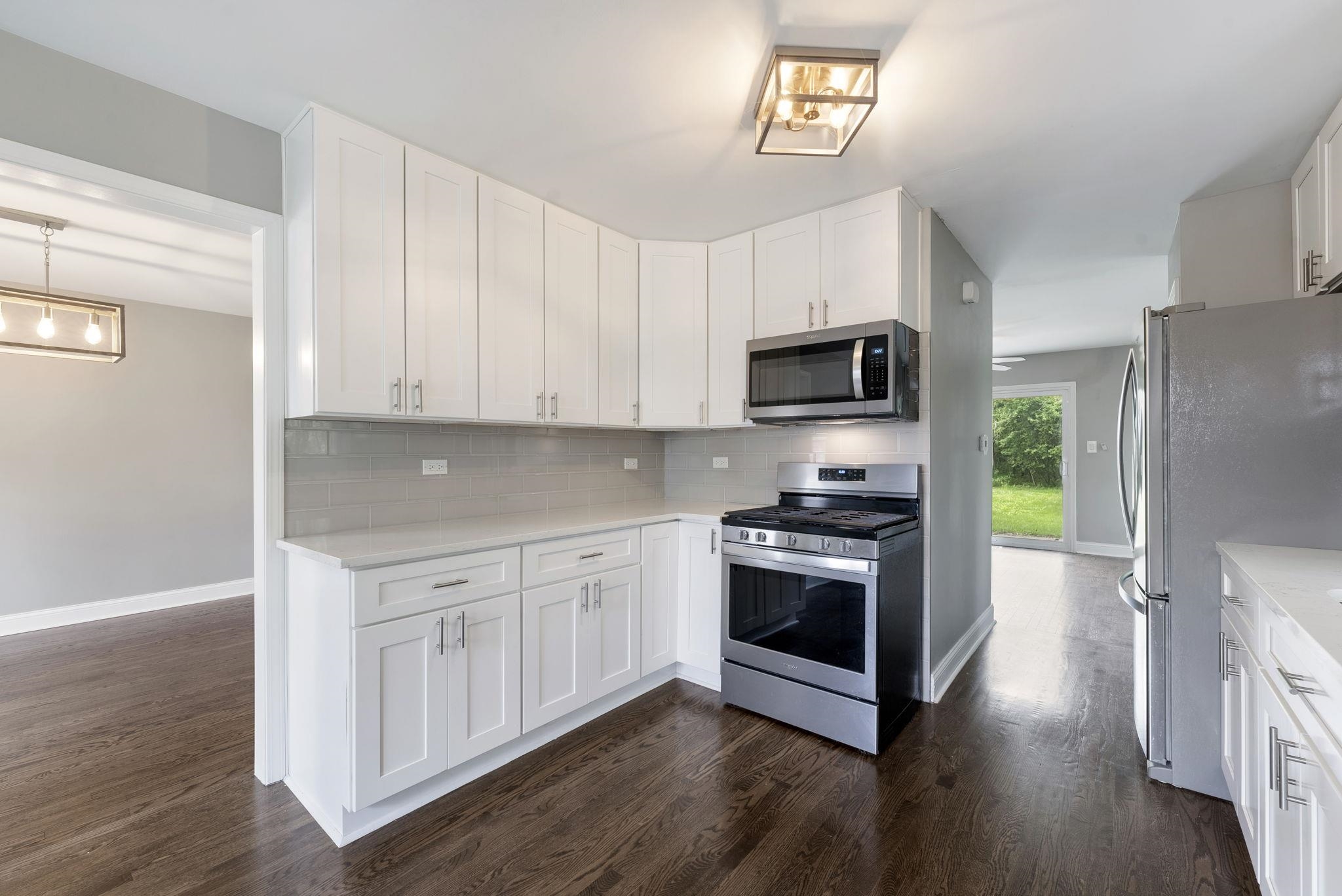 666 Barberry Road Highland Park, IL 60035 - Photo 18 of 35