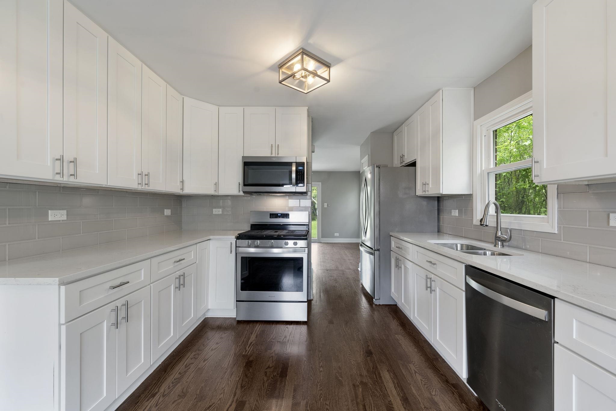 666 Barberry Road Highland Park, IL 60035 - Photo 19 of 35