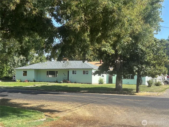 $200,000 | 214 North 2nd Street, Dayton, WA 99328